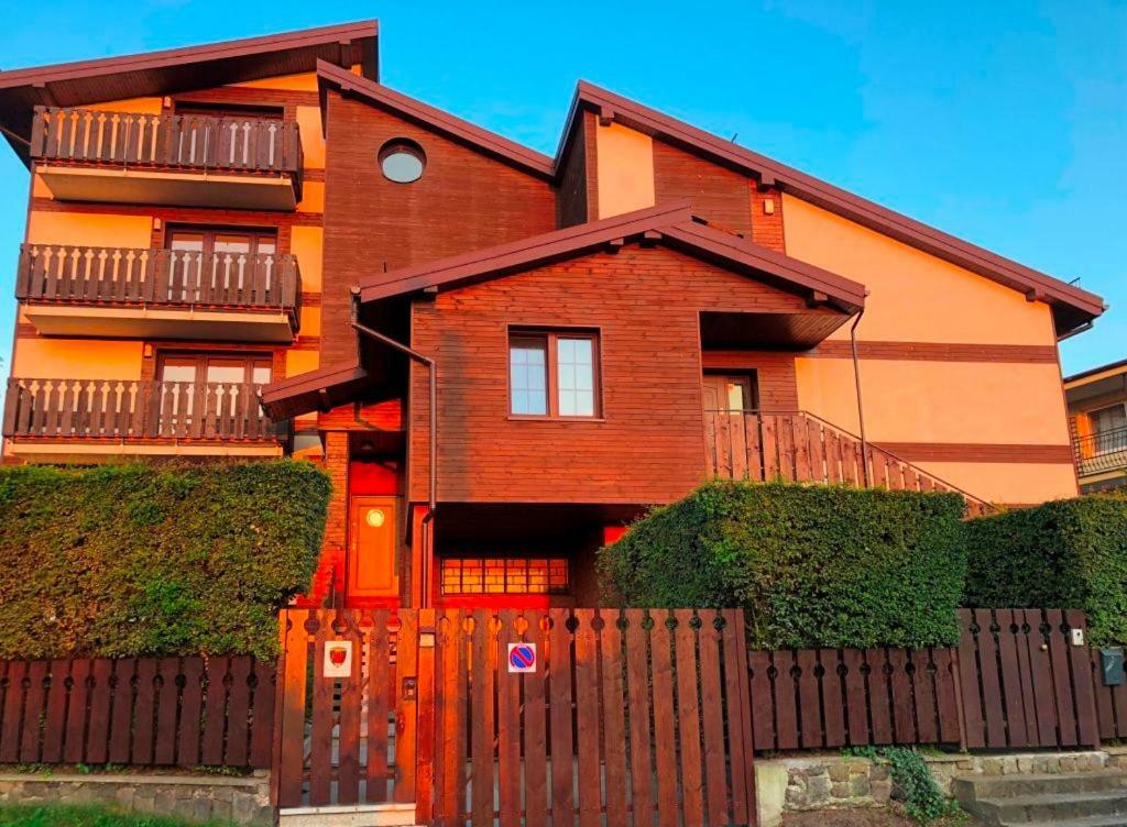 Posejdon Pokoje Goscinne Wladyslawowo Exterior photo